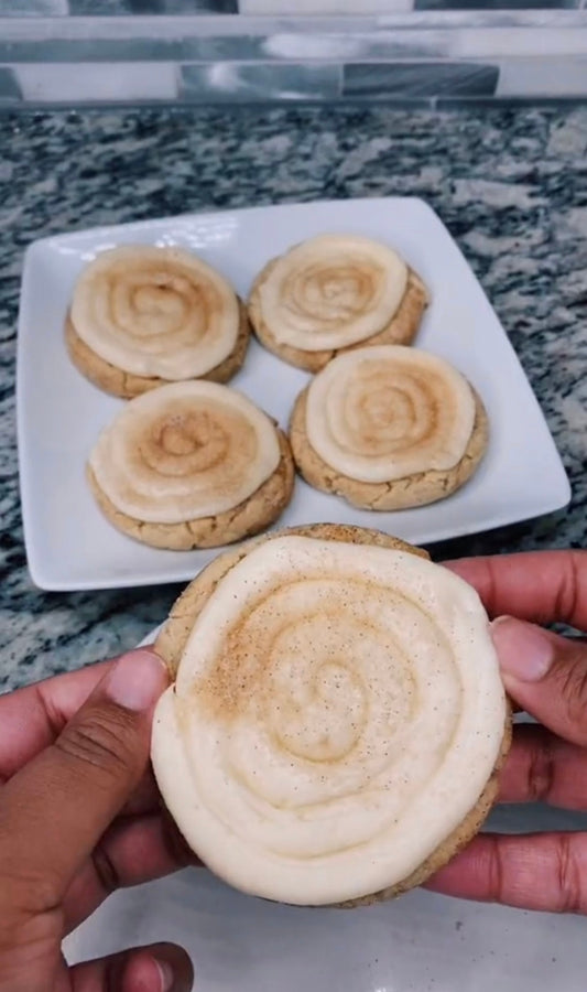 Snickerdoodle cupcake cookies